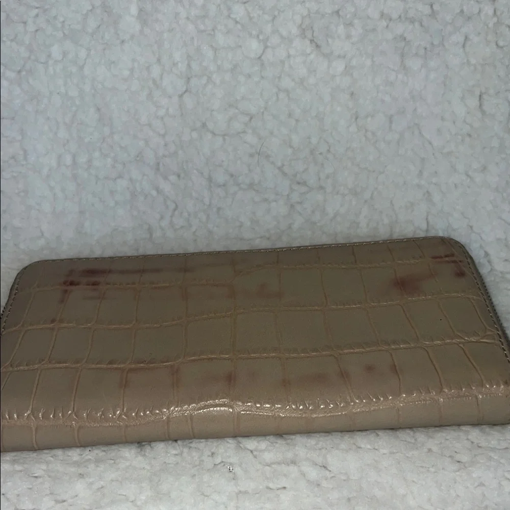 Michael Kors Tan‎ Crocodile-Embossed Wallet Luxurious Design